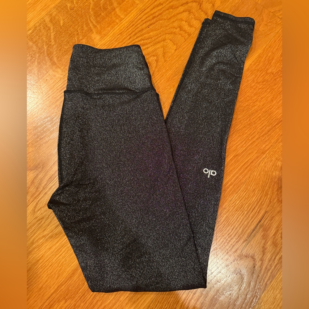 ALO Yoga Shimmering Black Leggings